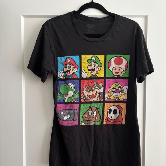 Mario Nintendo tee - Picture 1 of 3